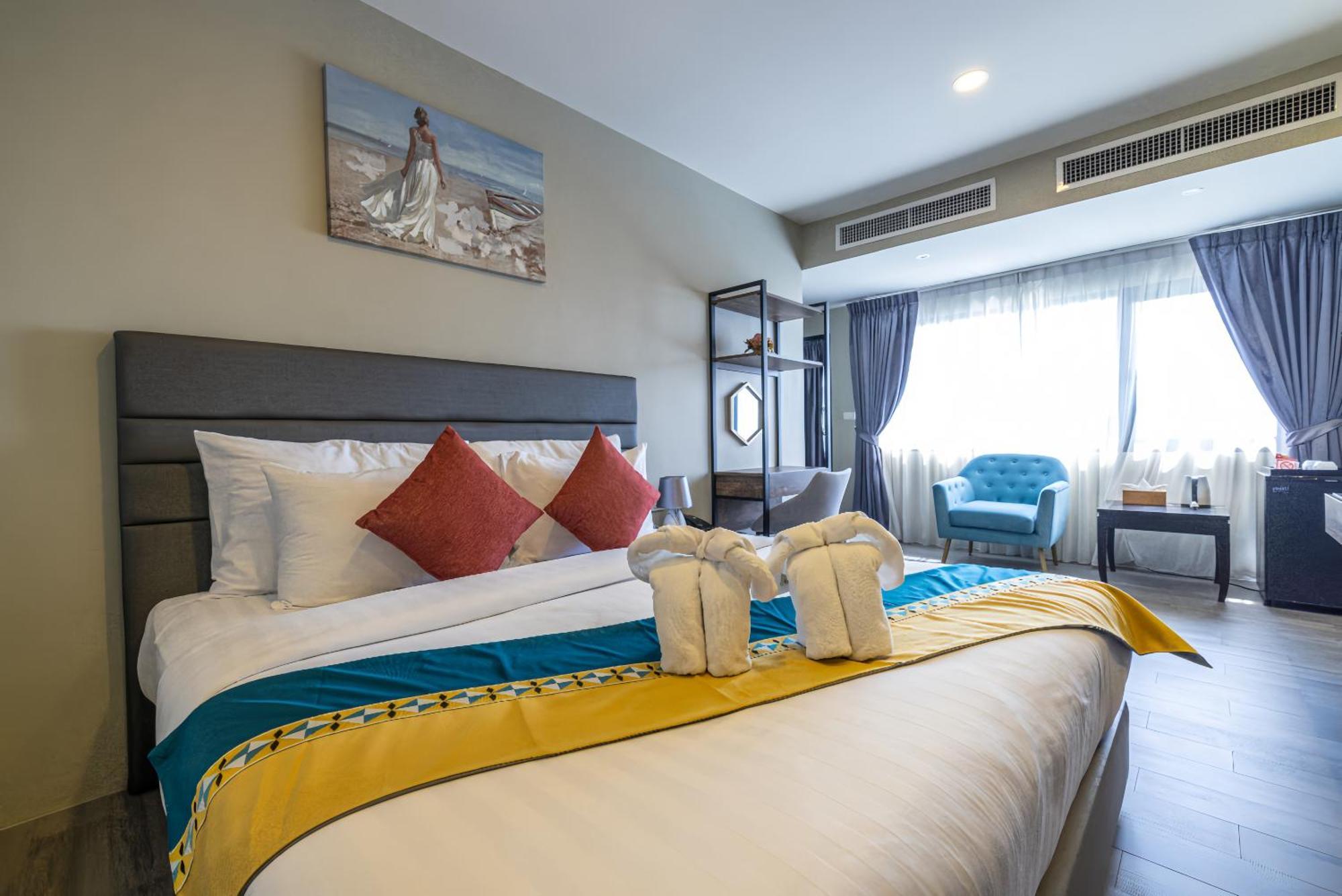 Kana Triple L Hotel Phuket普吉岛卡娜3L酒店 Patong Extérieur photo